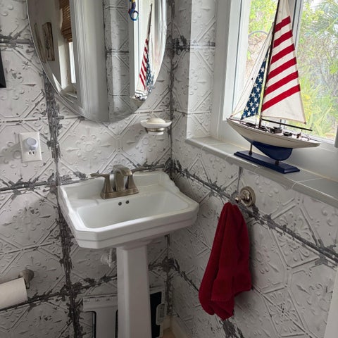 Tiny photo for 1431 S Ocean Boulevard #11, Lauderdale By The Sea, FL 33062 (MLS # B26034438)