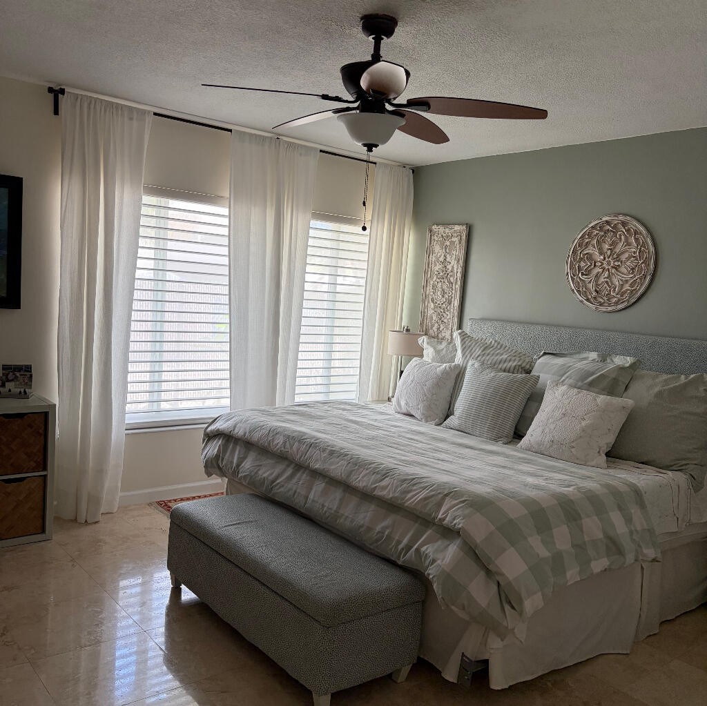 PALM CLUB CO-OP - Residential
