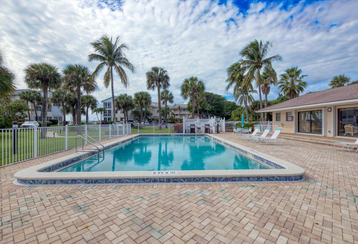 OCEAN VIEW CONDO - Residential