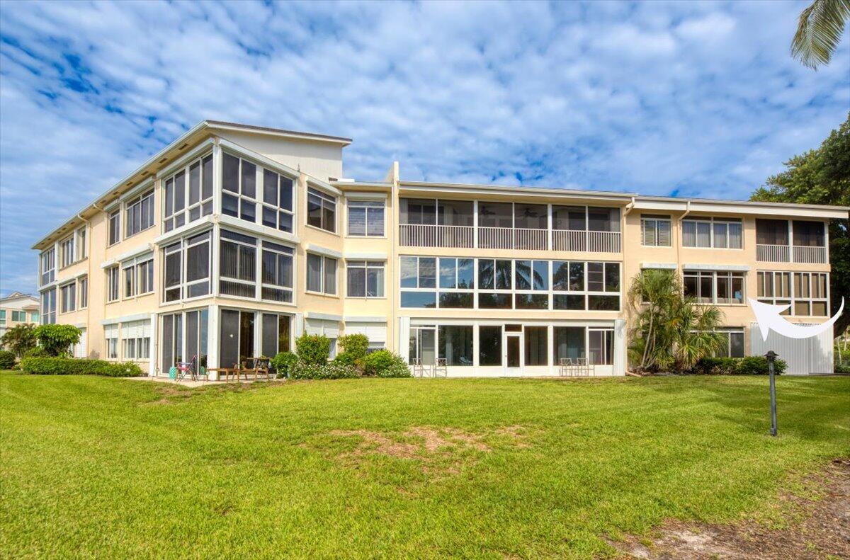 OCEAN VIEW CONDO - Residential