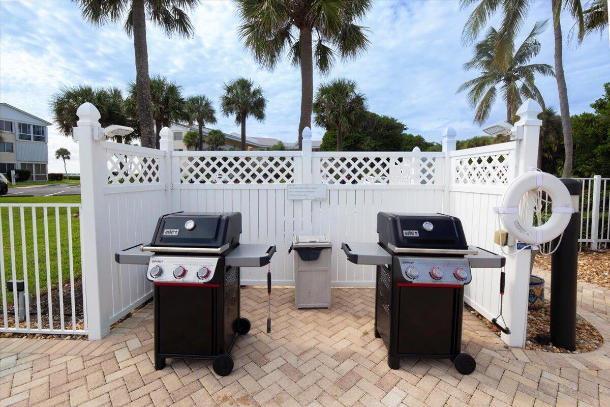 OCEAN VIEW CONDO - Residential