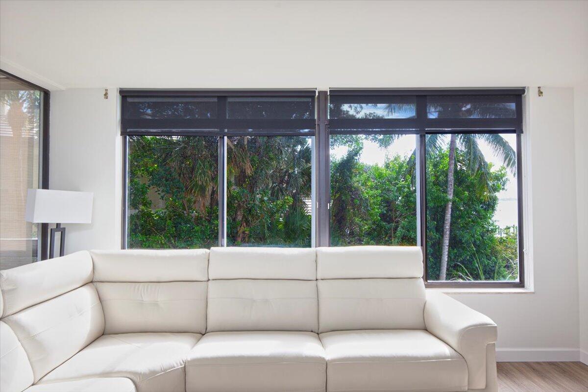 OCEAN VIEW CONDO - Residential