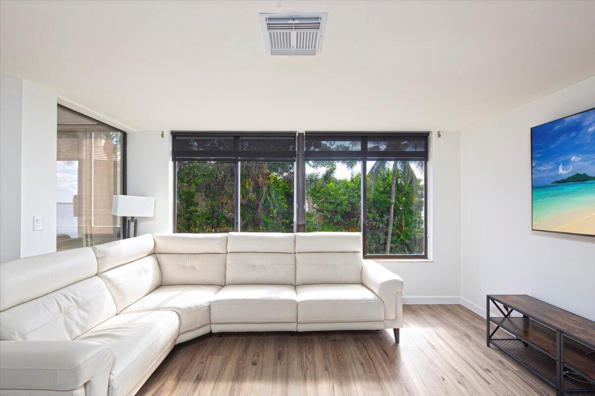 OCEAN VIEW CONDO - Residential