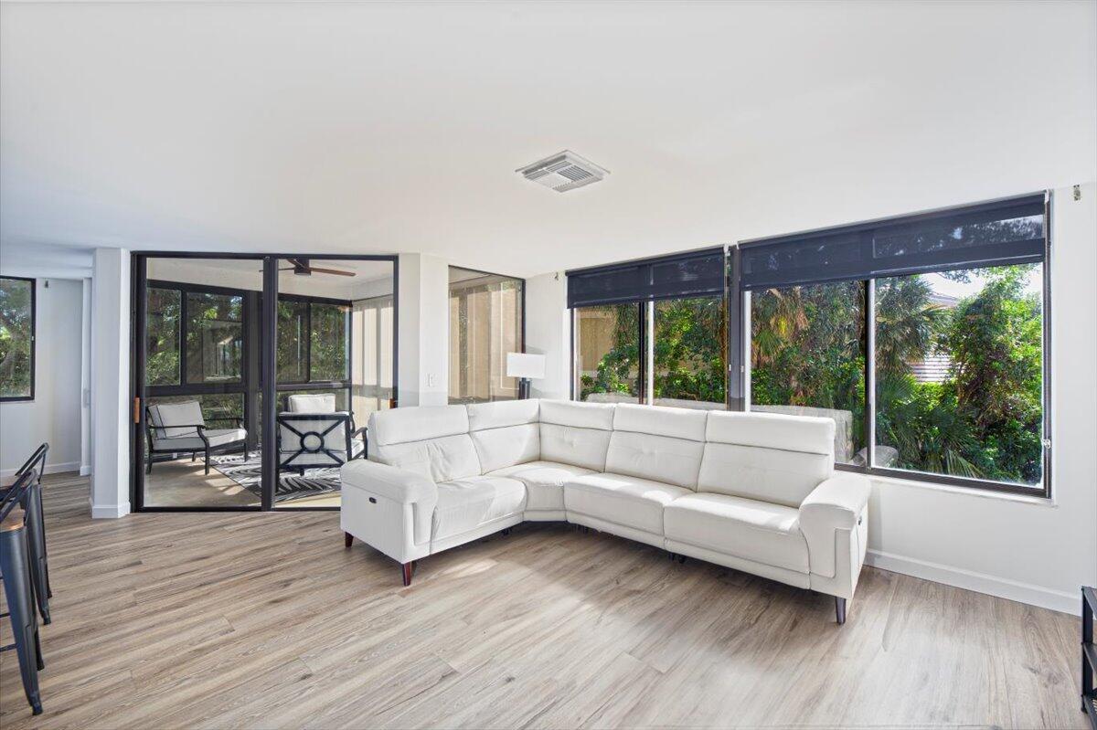 OCEAN VIEW CONDO - Residential