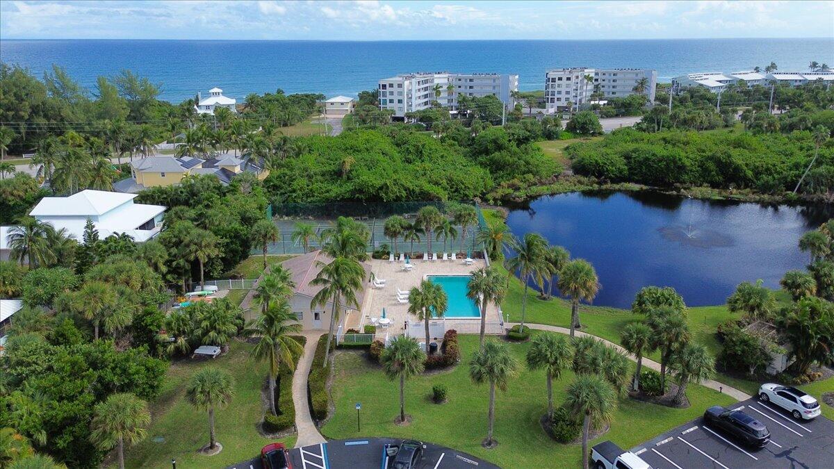 OCEAN VIEW CONDO - Residential