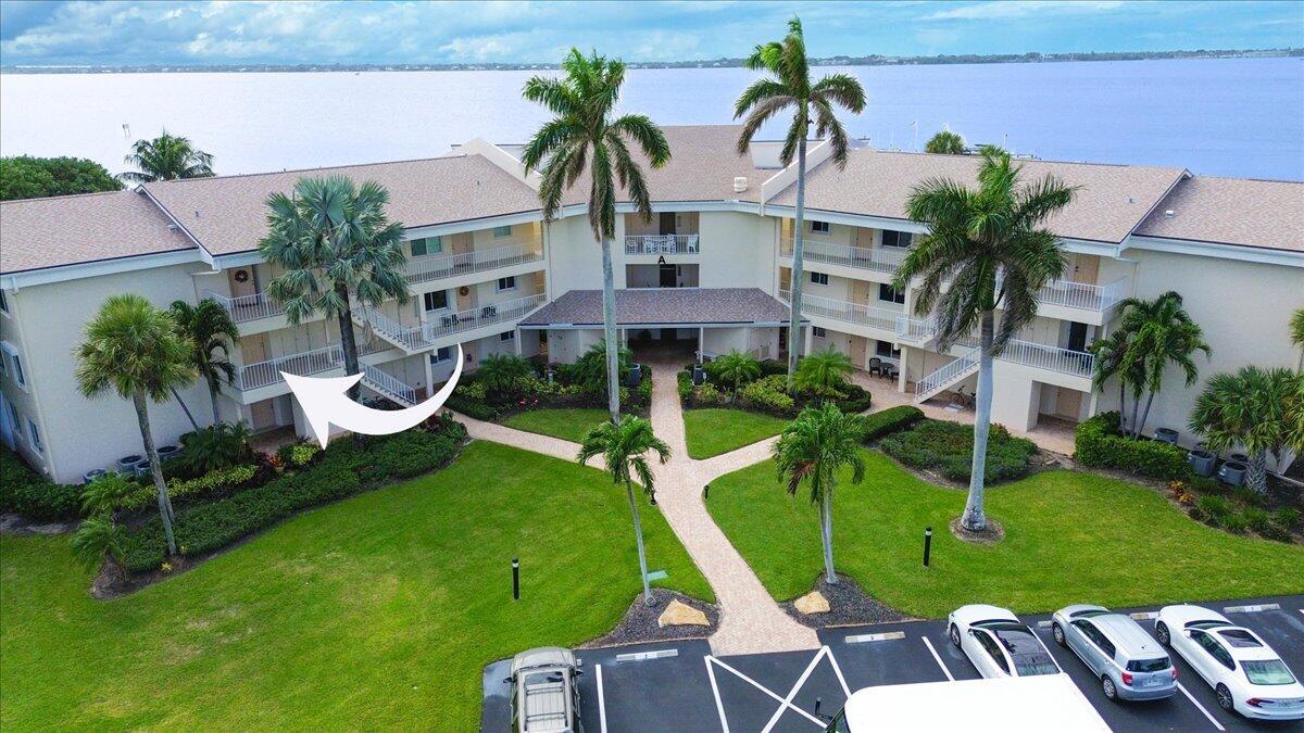 OCEAN VIEW CONDO - Residential