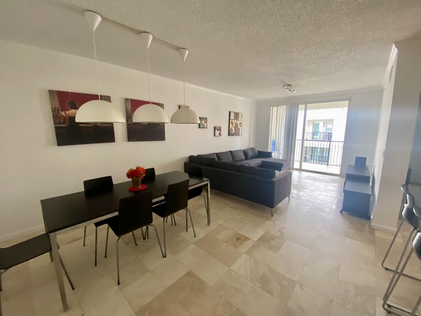 PORTO BELLAGIO CONDO - Residential