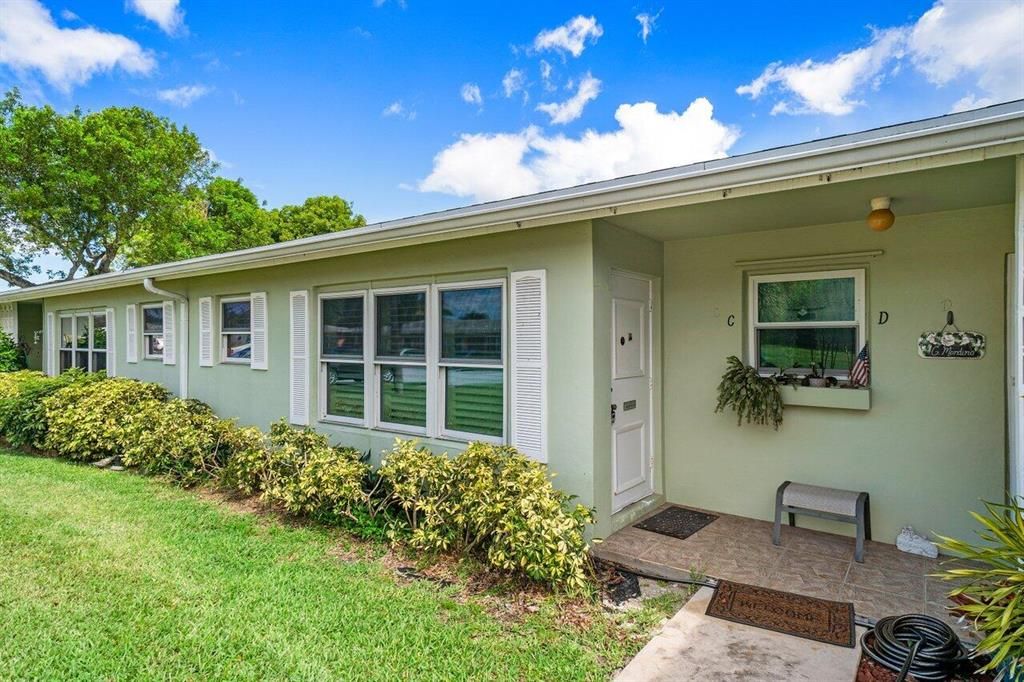Photo of 290 N High Point Boulevard #C, Boynton Beach, FL 33435 (MLS # R10728593)