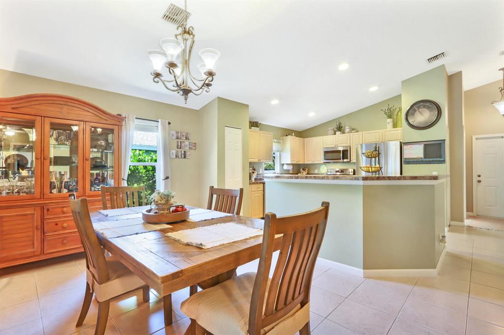 ST LUCIE FALLS - Residential