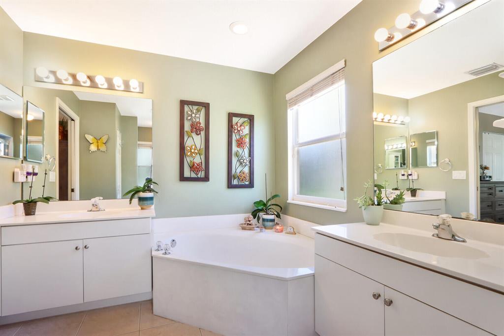 ST LUCIE FALLS - Residential