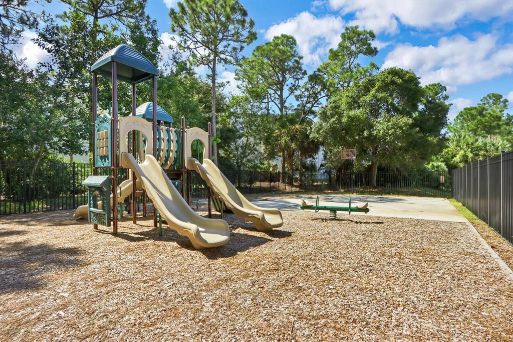 ST LUCIE FALLS - Residential