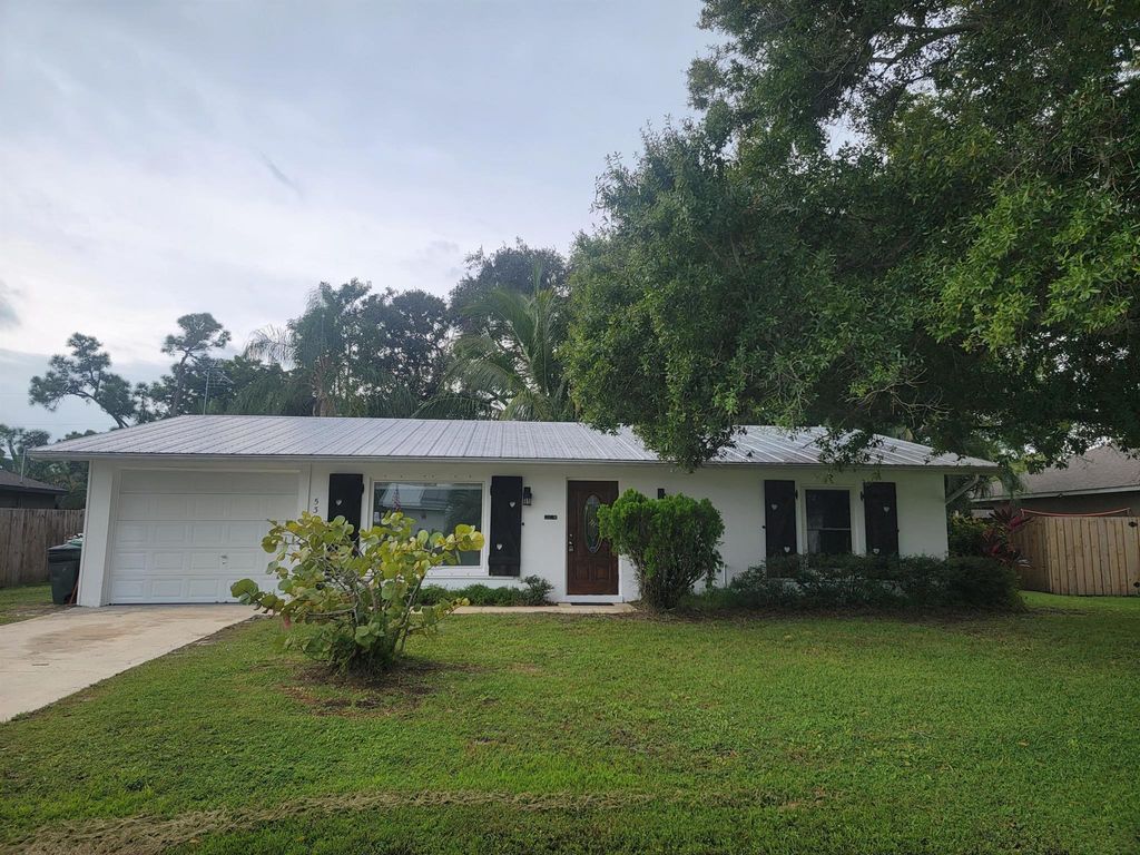 Photo of 532 NW Azine Avenue, Port St Lucie, FL 34983 (MLS # R10926670)