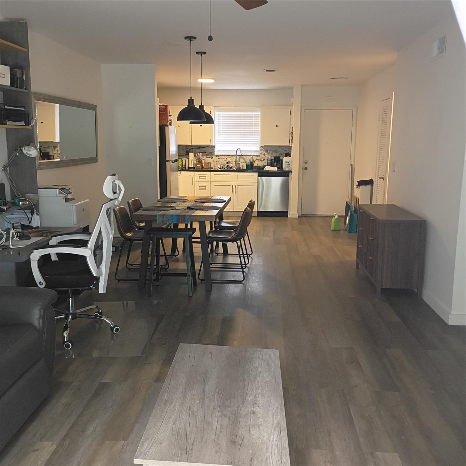 FOREST HILLS CONDO SOUTH - Residential Lease