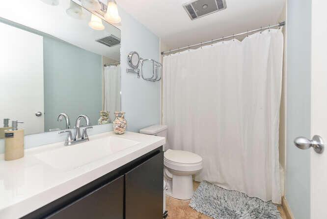 JUNO SHORES RESORT CONDO - Residential