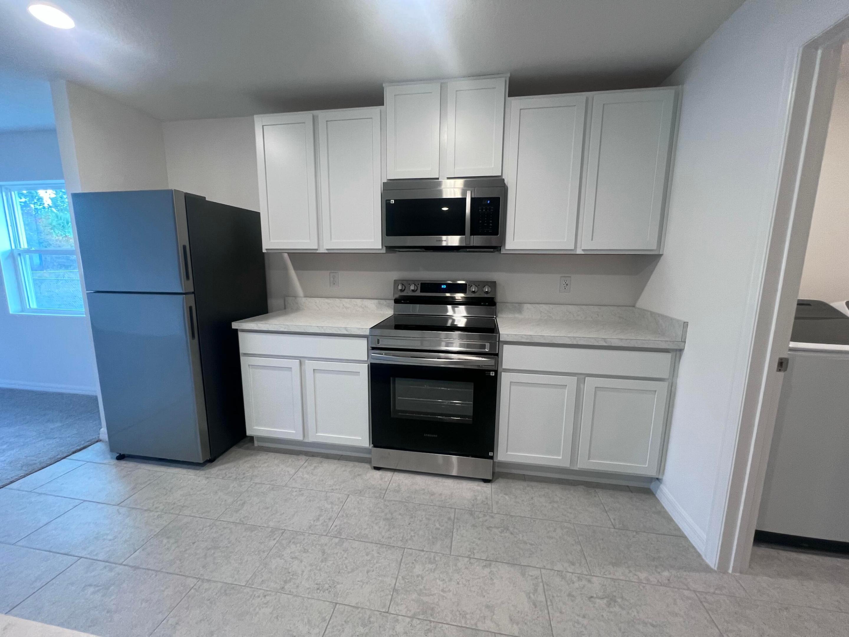 PORT MALABAR UNIT 25 - Residential Lease