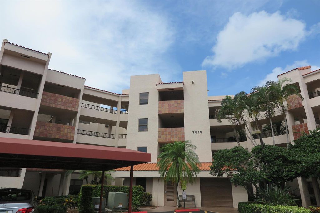 Photo of 7519 La Paz Boulevard #103, Boca Raton, FL 33433 (MLS # R10998101)