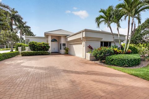 Photo of 17320 Loch Lomond Way, Boca Raton, FL 33496 (MLS # B26023491)