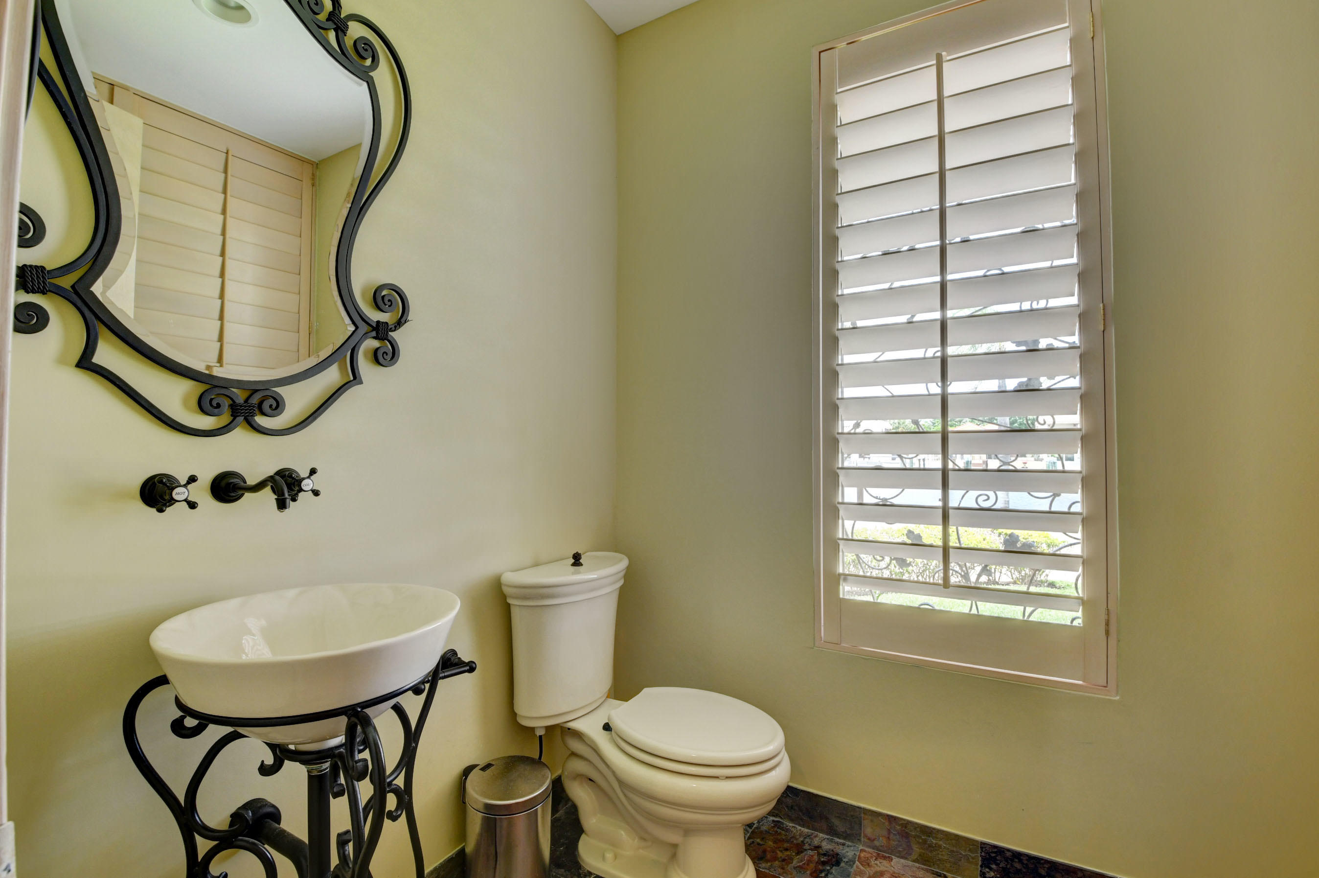 TROPIC ISLE 4TH SEC - Residential