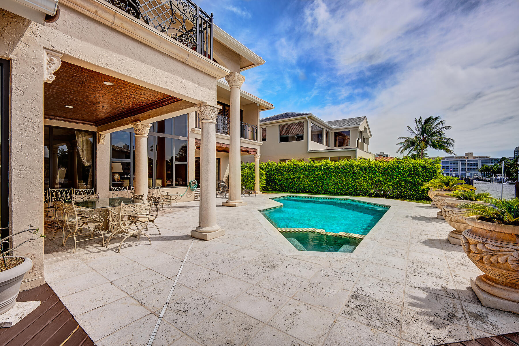 TROPIC ISLE 4TH SEC - Residential