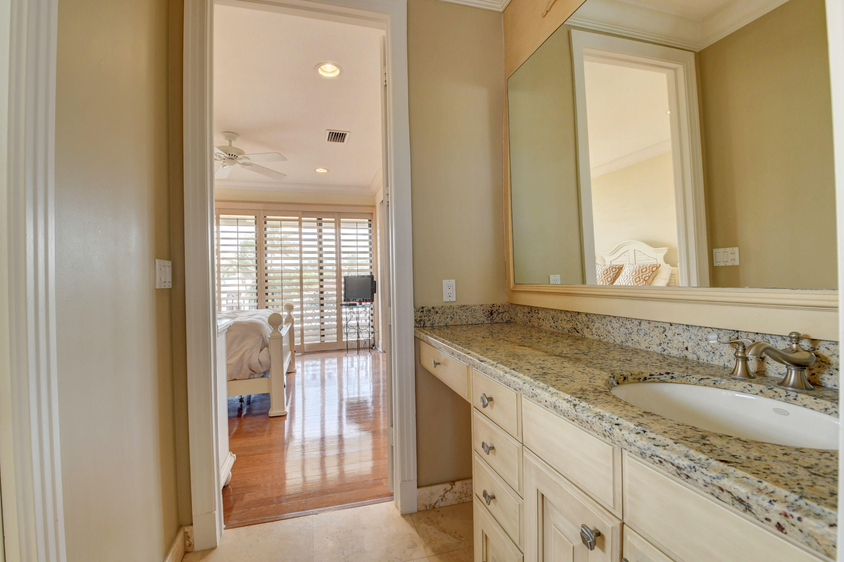 TROPIC ISLE 4TH SEC - Residential