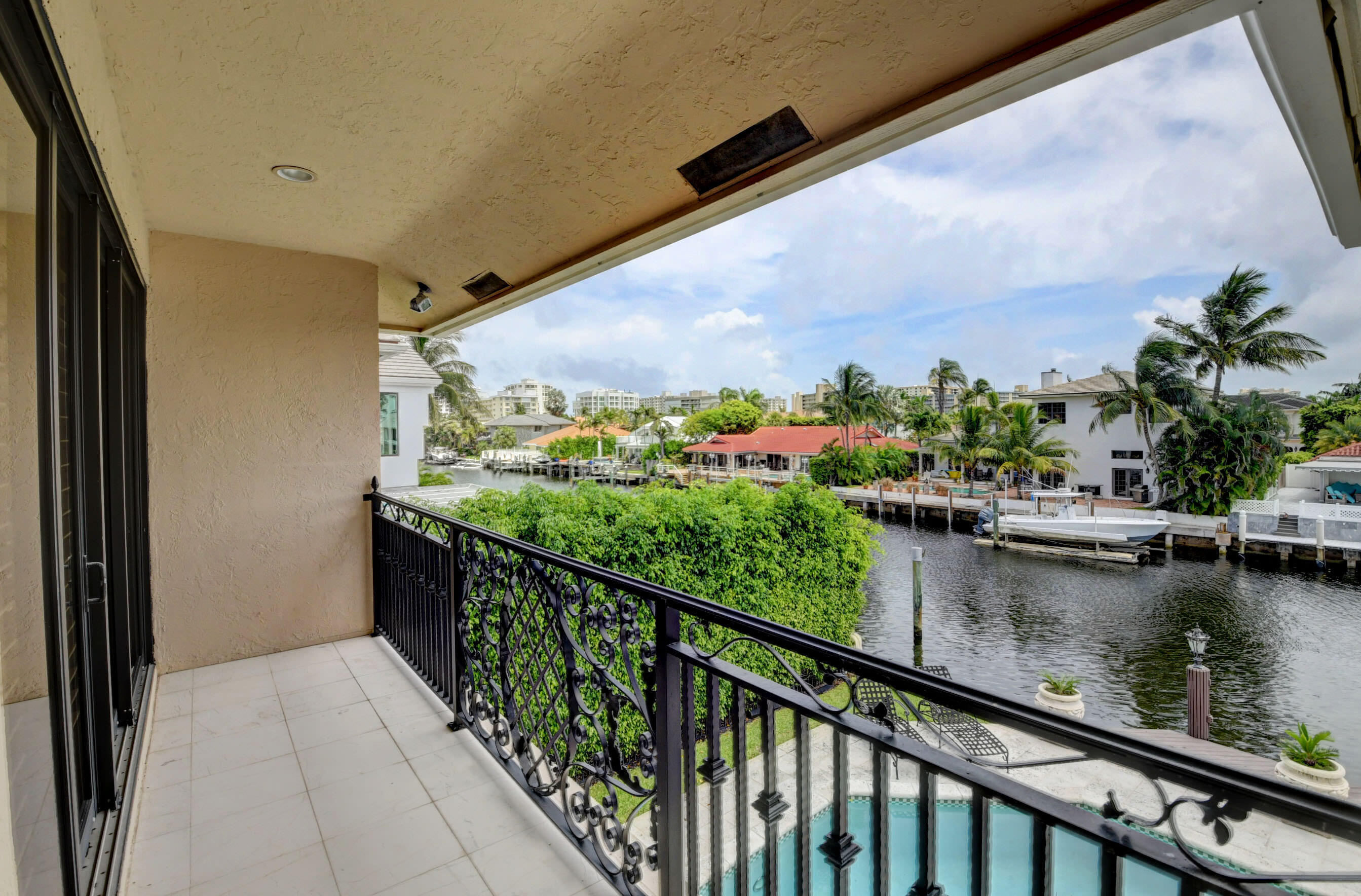 TROPIC ISLE 4TH SEC - Residential