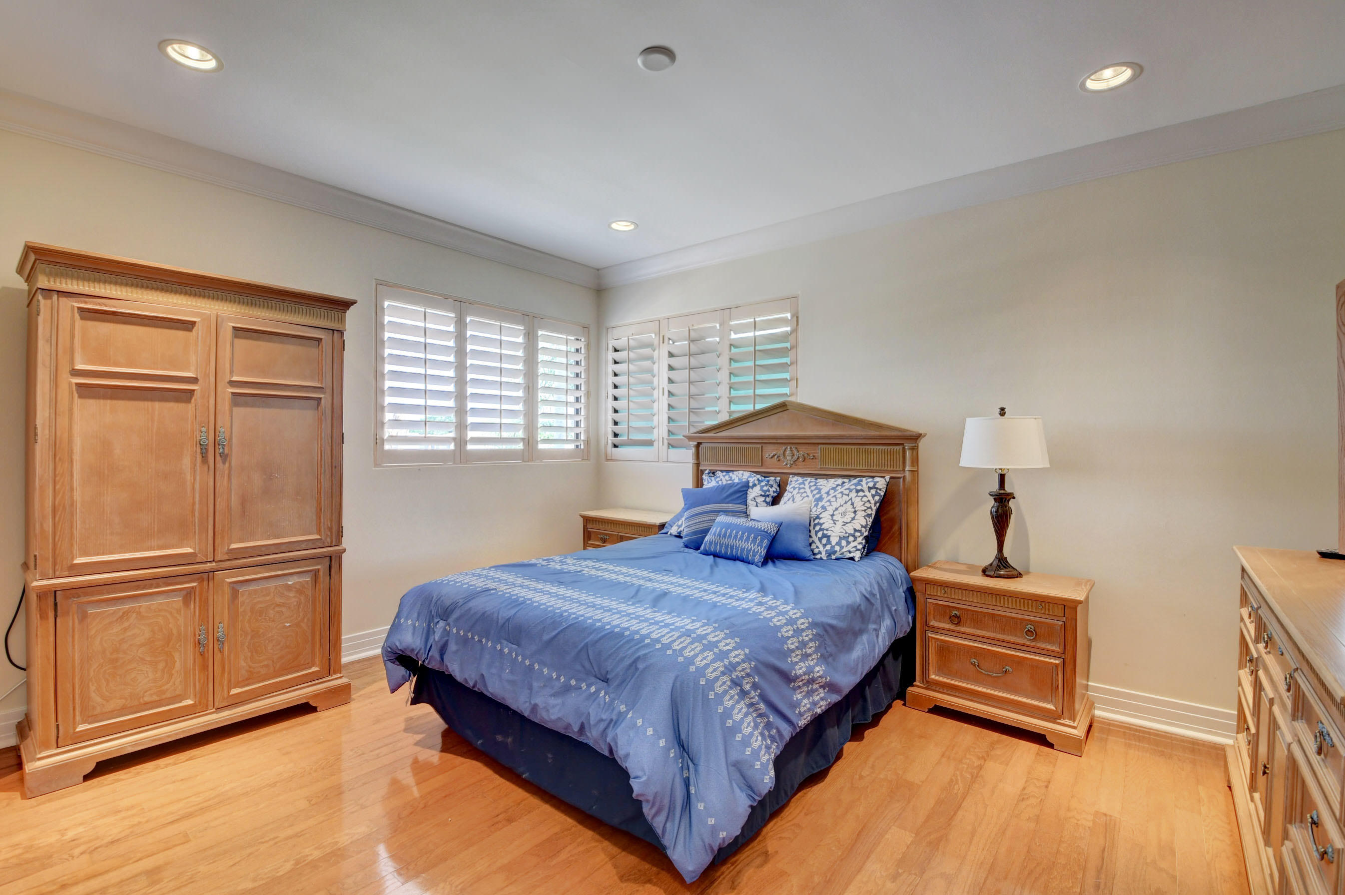 TROPIC ISLE 4TH SEC - Residential