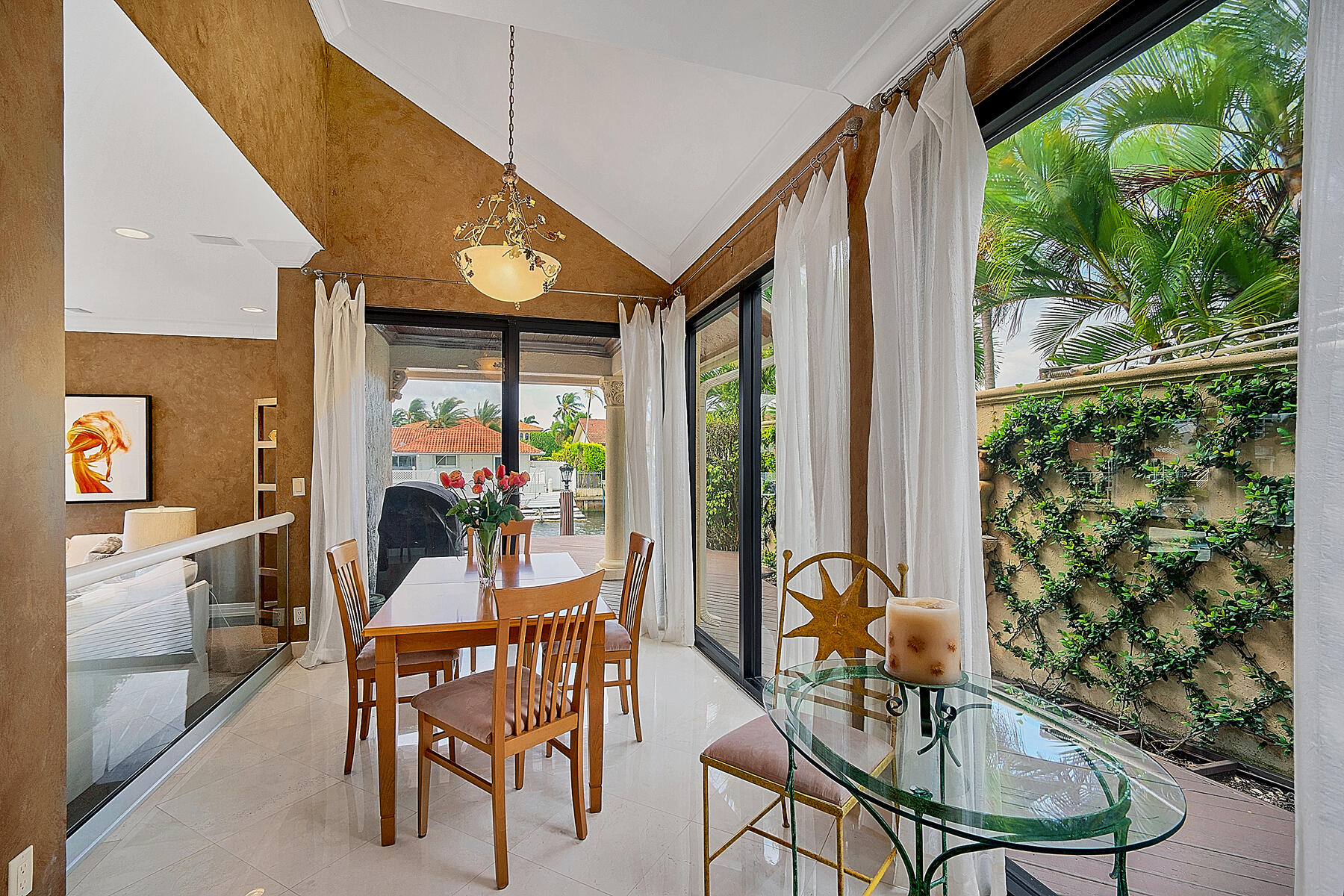 TROPIC ISLE 4TH SEC - Residential