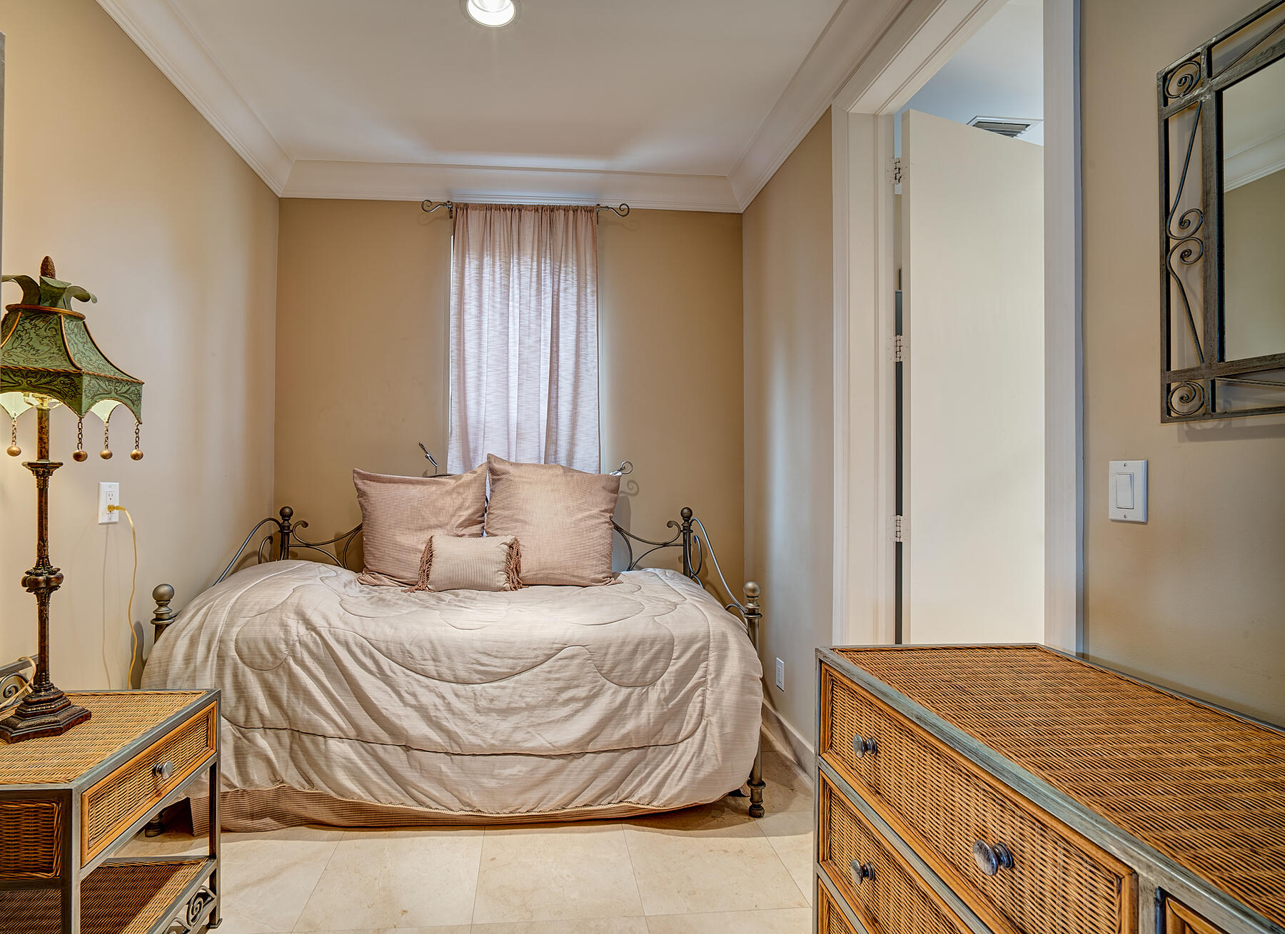 TROPIC ISLE 4TH SEC - Residential