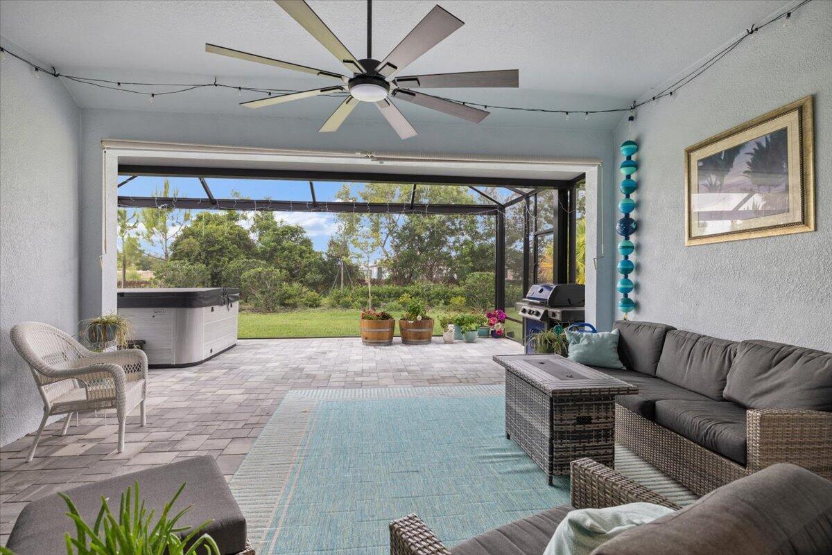GRANDE HAMMOCK - Residential