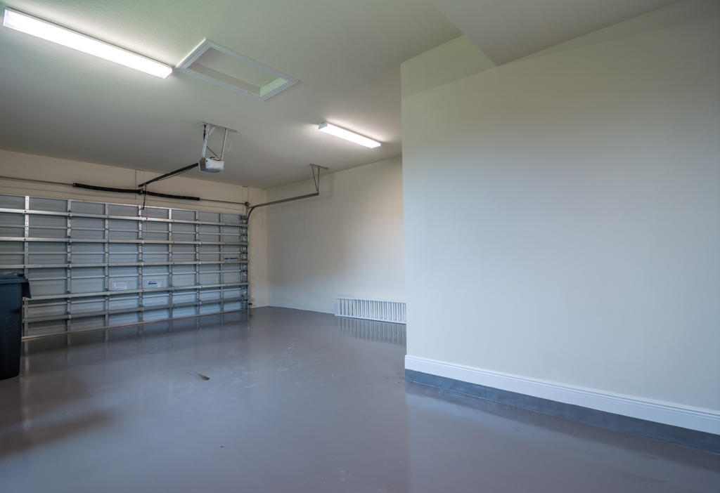 PARKLAND GOLF AND COUNTRY - Residential