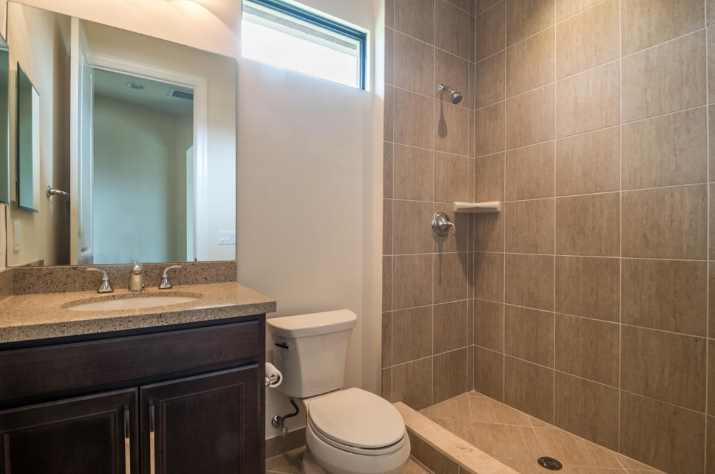 PARKLAND GOLF AND COUNTRY - Residential