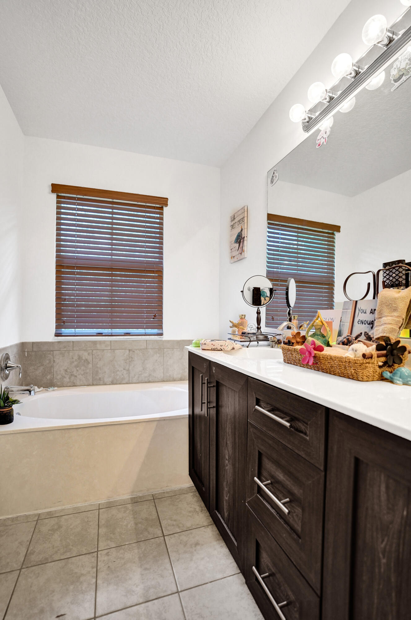 COLONY RESERVE AT LAKE WORTH - Residential