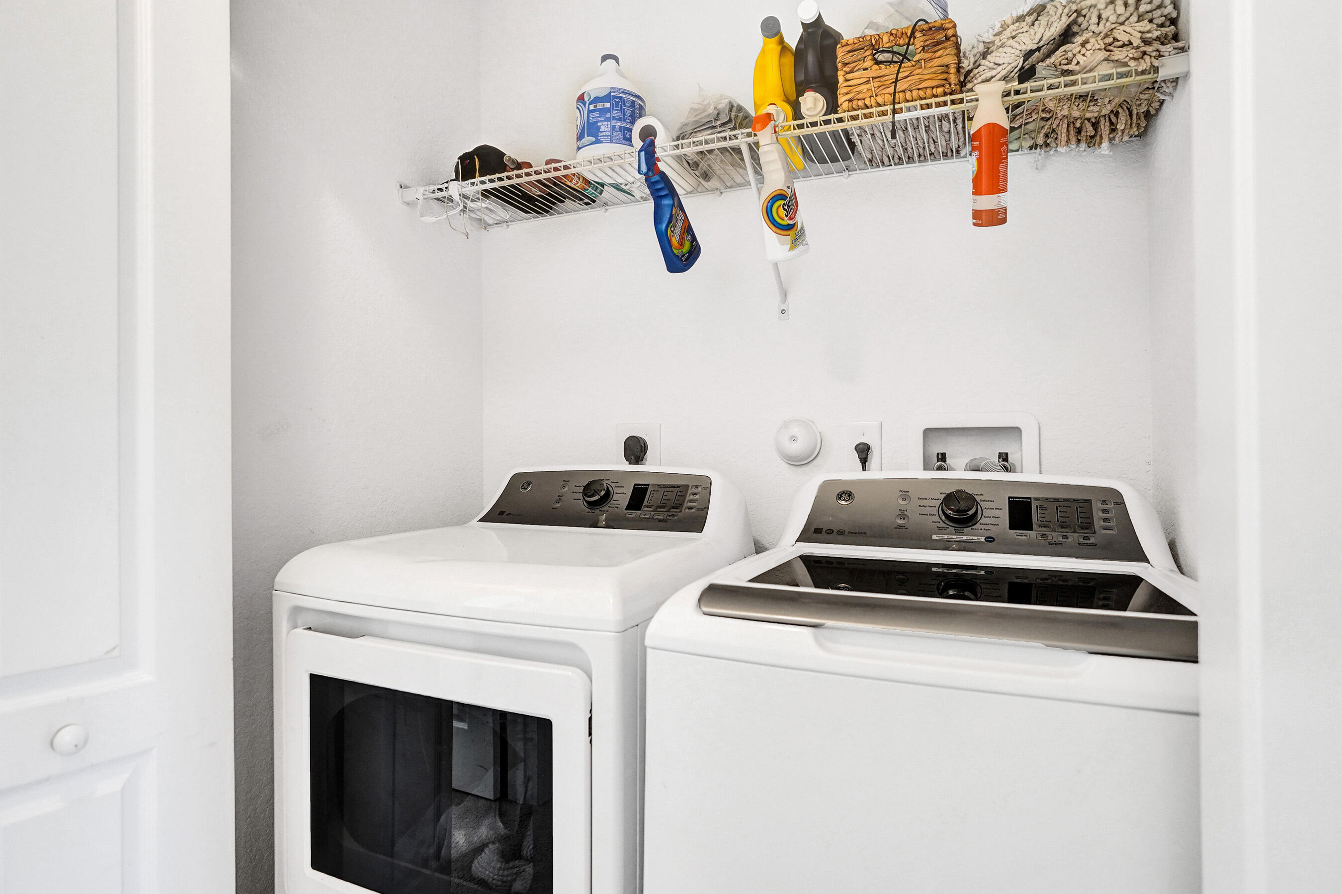 COLONY RESERVE AT LAKE WORTH - Residential