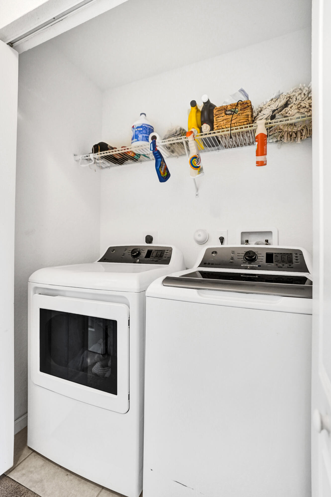 COLONY RESERVE AT LAKE WORTH - Residential