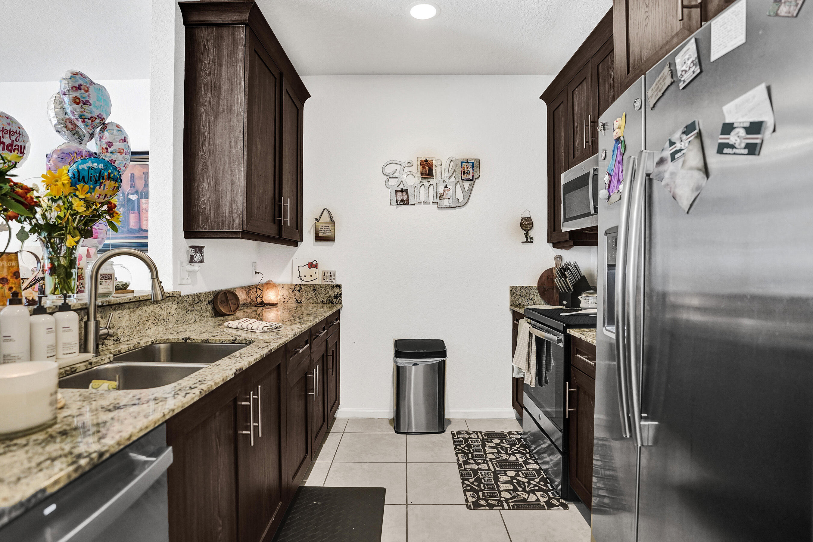 COLONY RESERVE AT LAKE WORTH - Residential