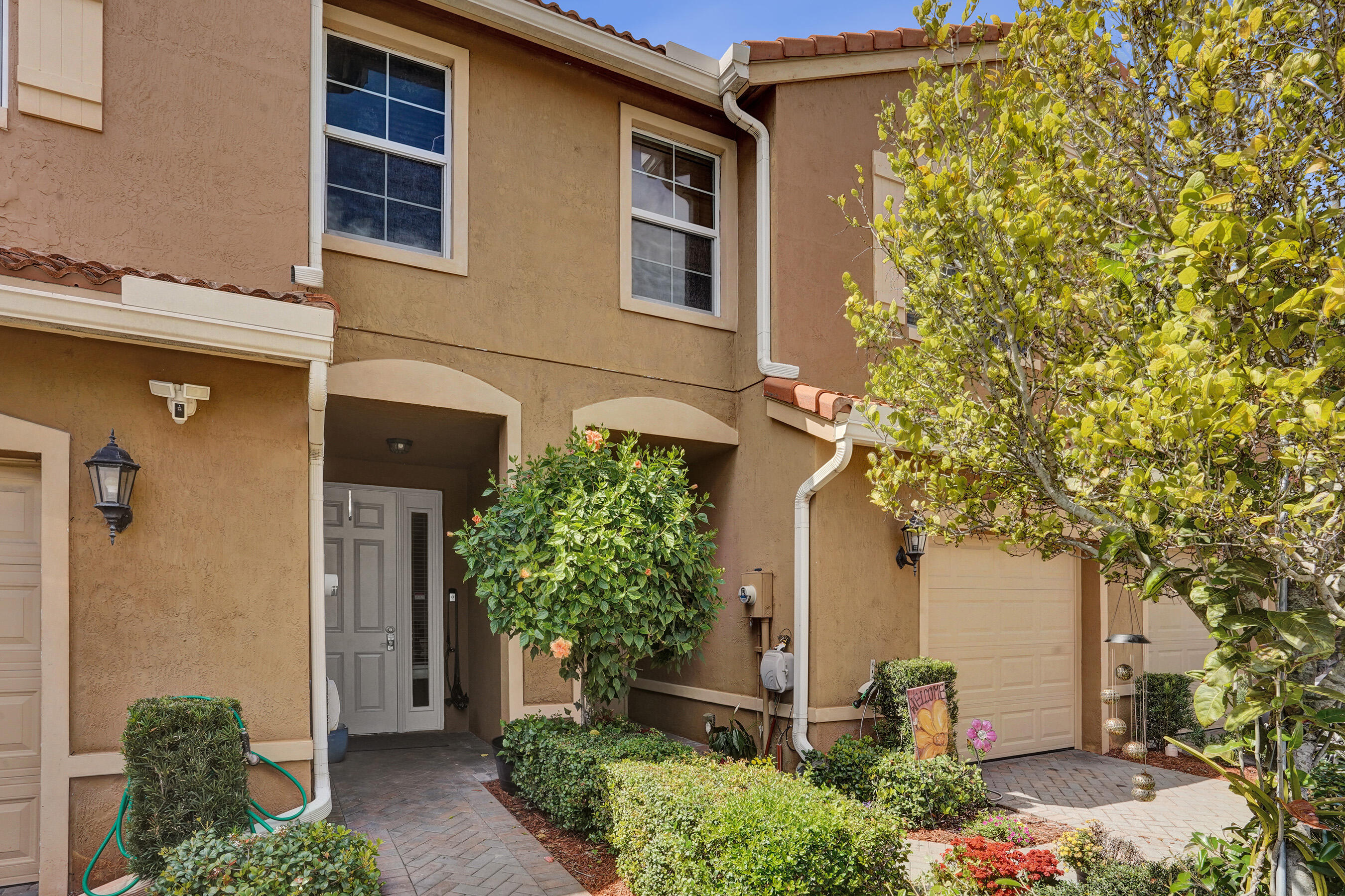 COLONY RESERVE AT LAKE WORTH - Residential