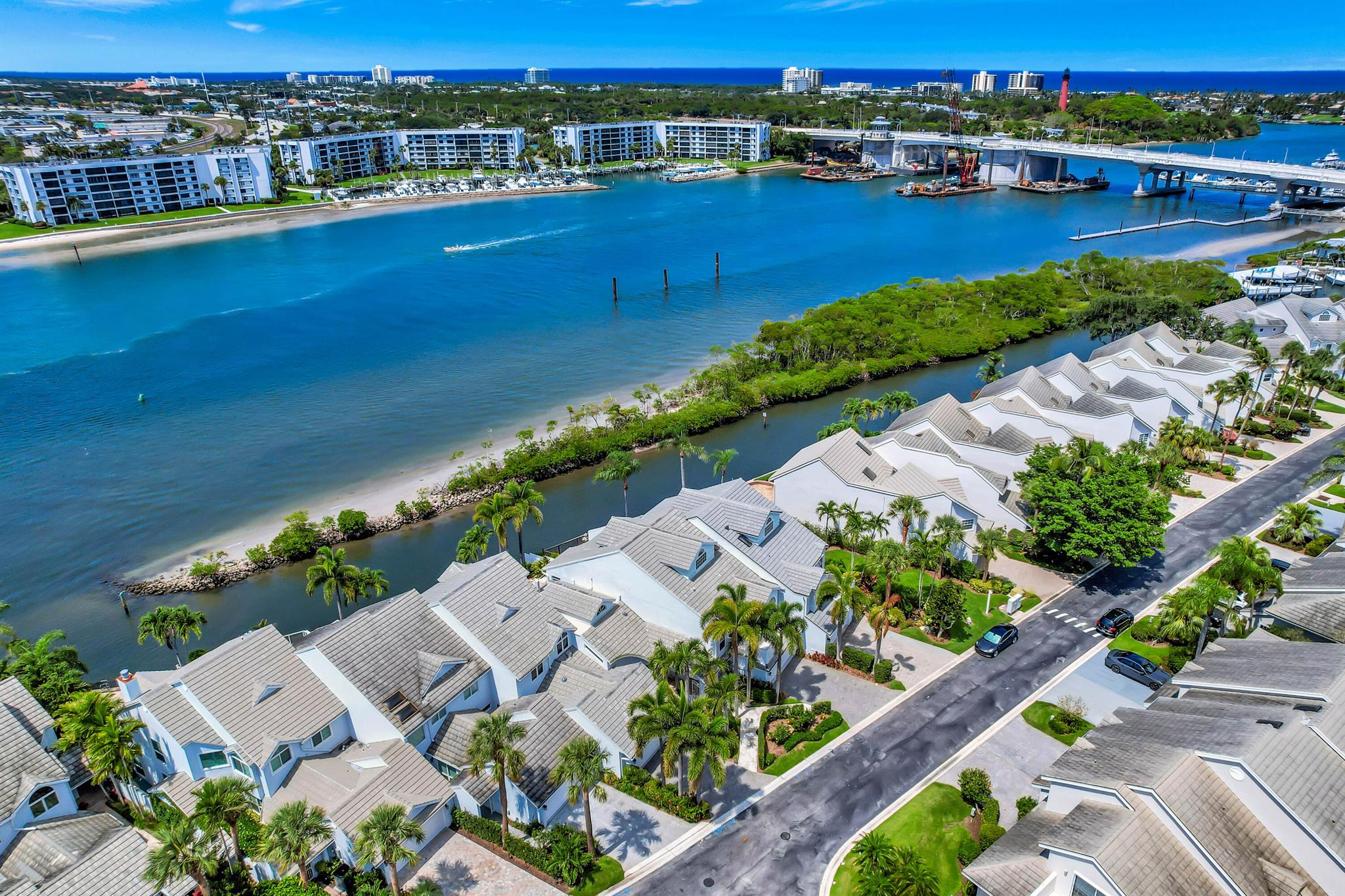 Jupiter Harbour - Residential