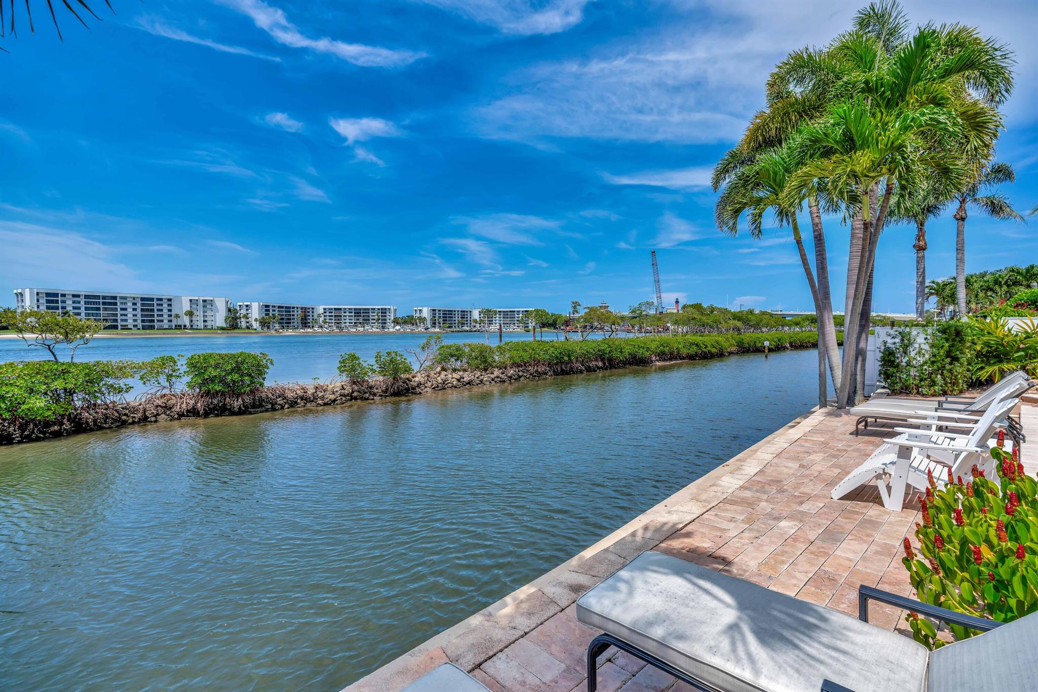 Jupiter Harbour - Residential