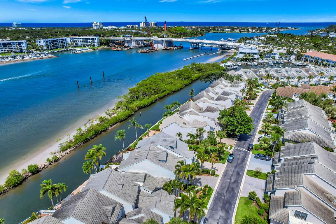 Jupiter Harbour - Residential