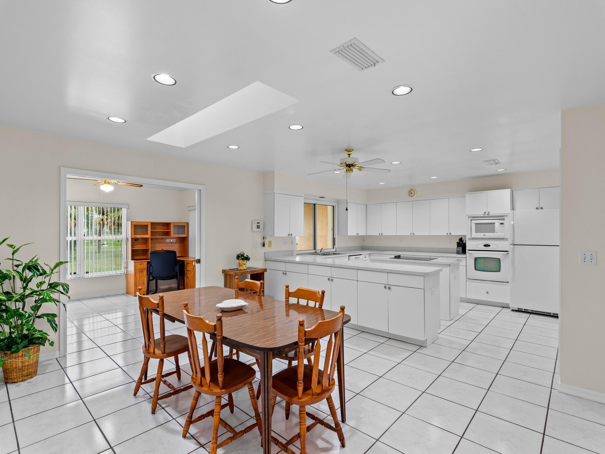 SEBASTIAN HIGHLANDS UNIT - Residential