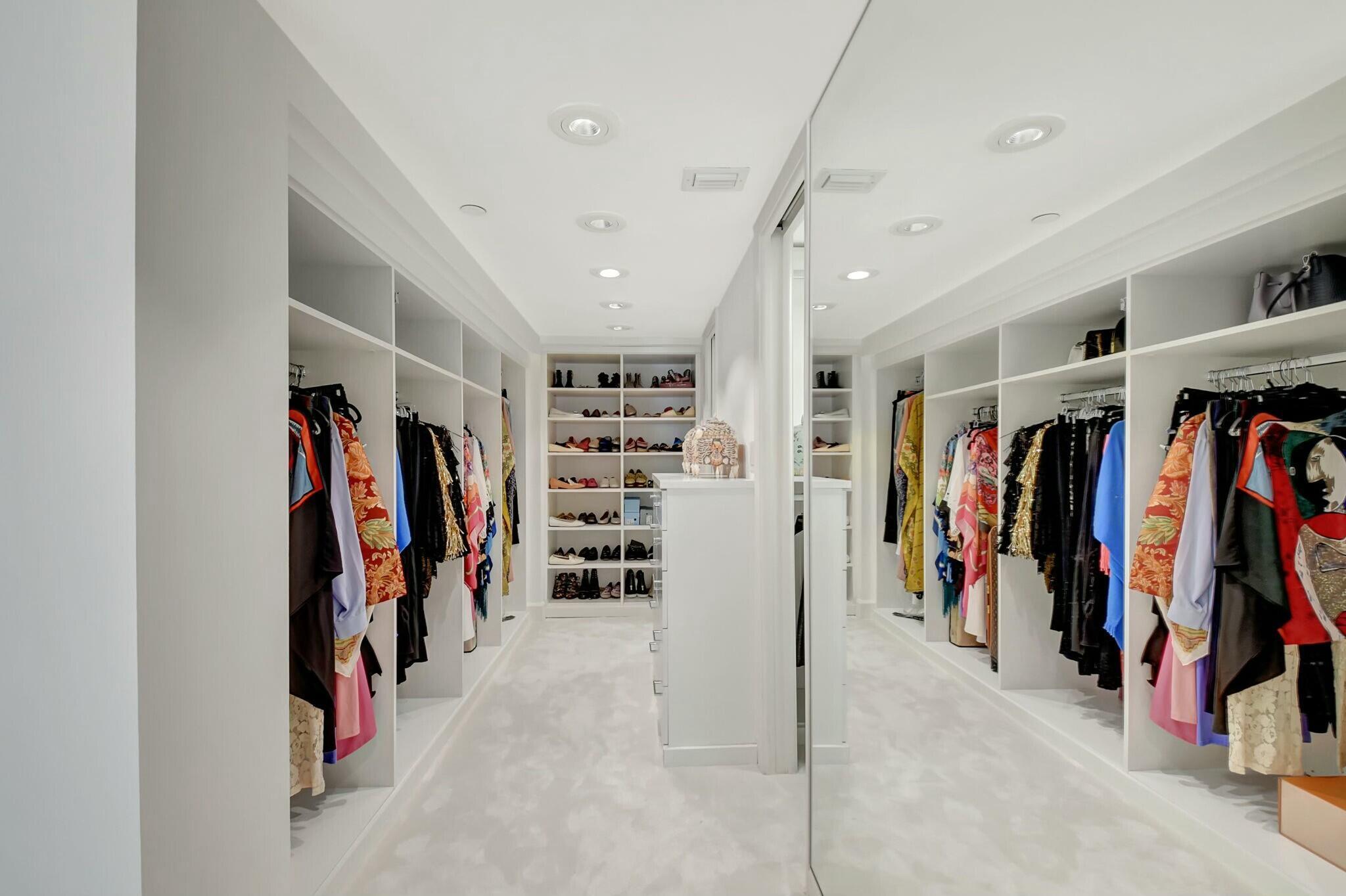 The Plaza of the Palm Bea - Residential