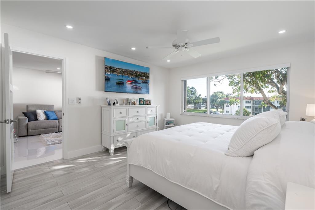 Hollybrook Golf & Tennis - Residential