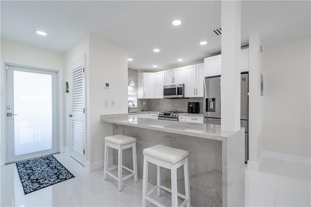 Hollybrook Golf & Tennis - Residential