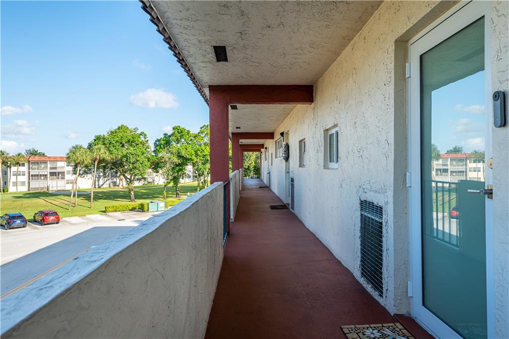 Hollybrook Golf & Tennis - Residential