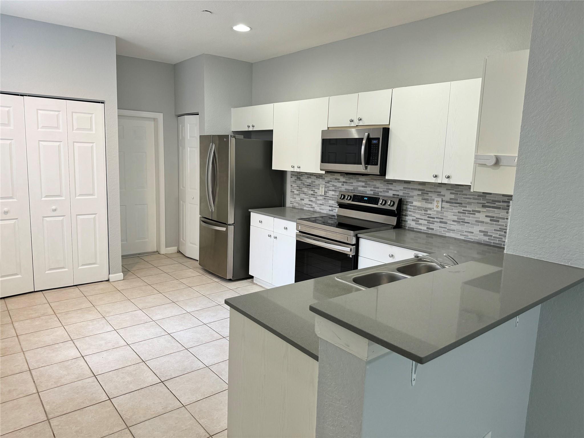 SECTOR8,9&10 PLATBLKS - Residential Lease