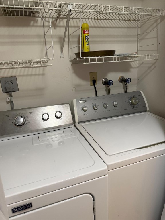 OCEAN TOWNHOUSES CONDO 13 - Residential