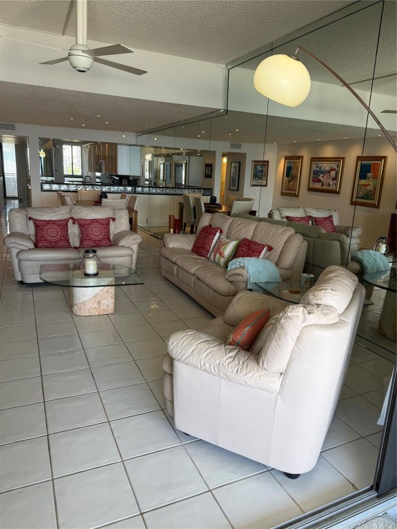 OCEAN TOWNHOUSES CONDO 13 - Residential