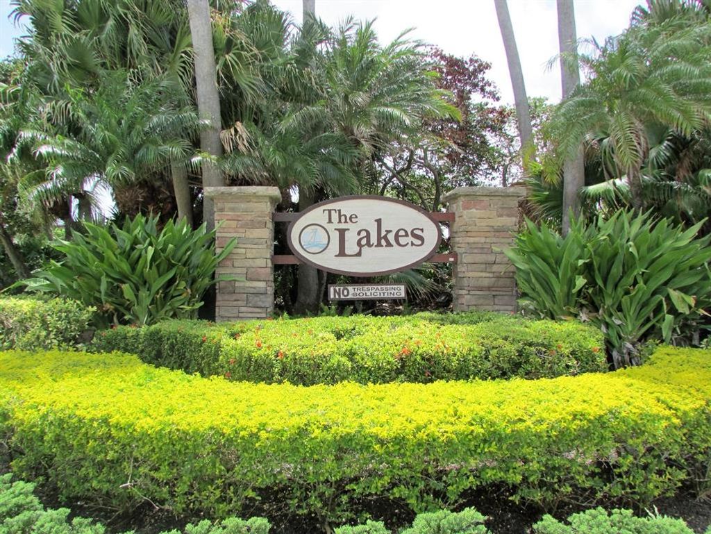 Photo of 1938 19th Court #38-B, Jupiter, FL 33477 (MLS # R10715916)