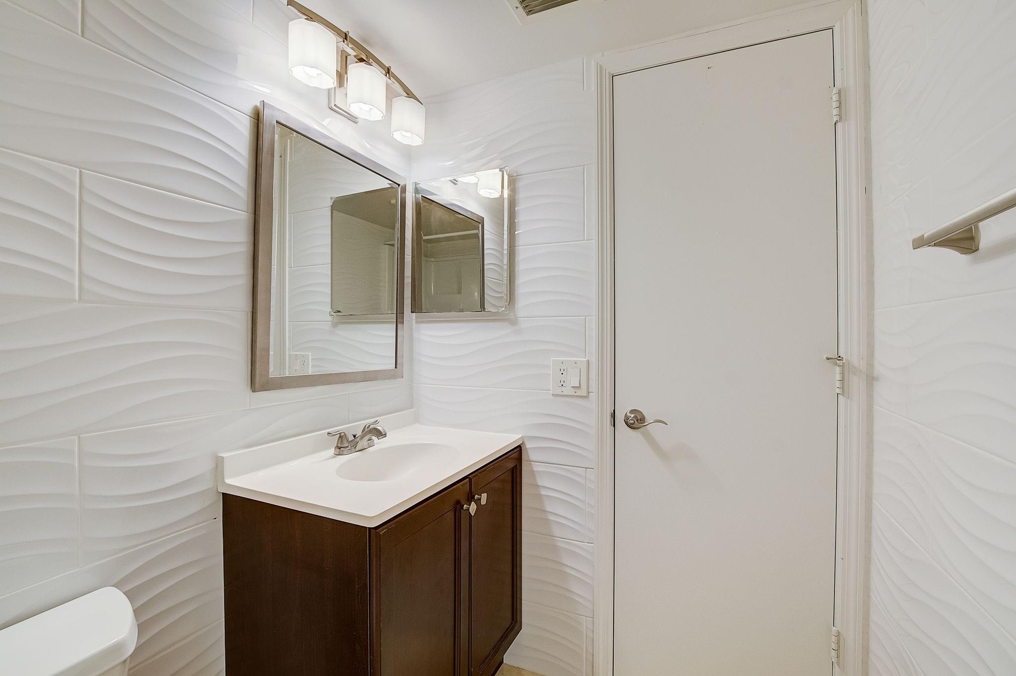 Cascades Of Lauderhill Co - Residential Lease
