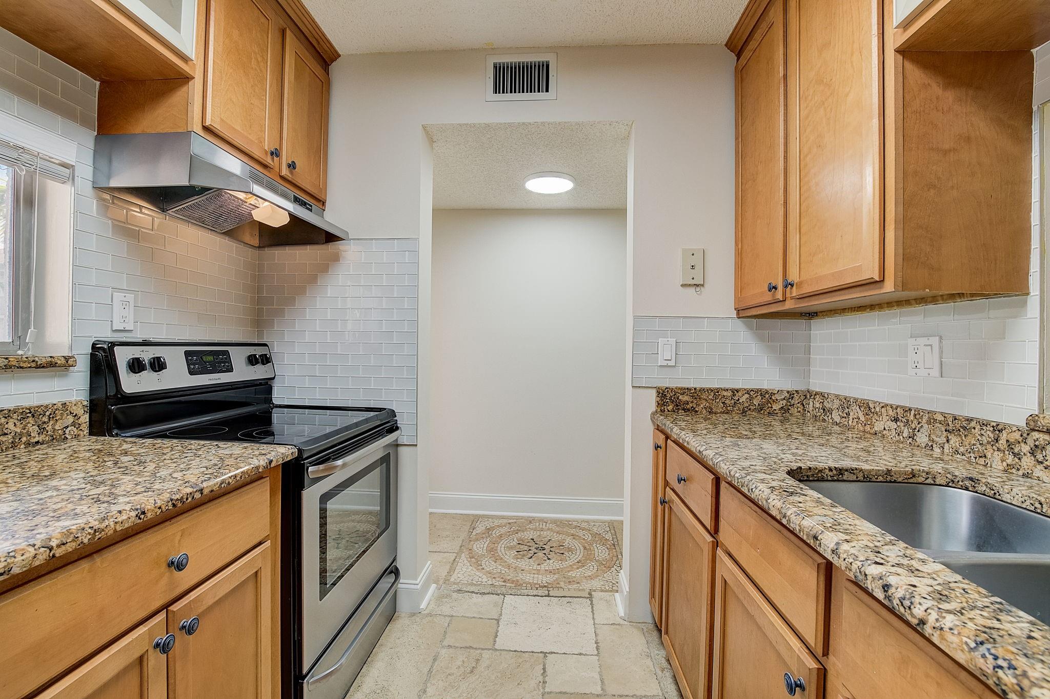 Cascades Of Lauderhill Co - Residential Lease